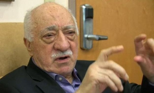 Turkey arrests 158 military staff