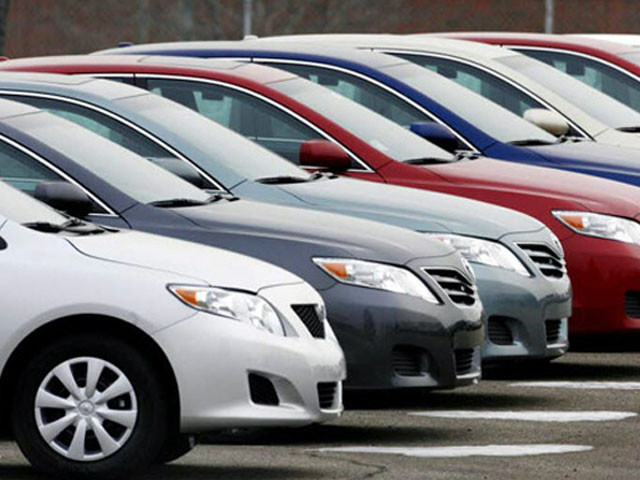 Govt rules out tax reversal on car imports