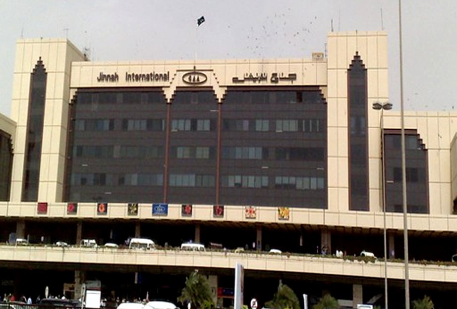 Three major Pakistan airports to get e-gates