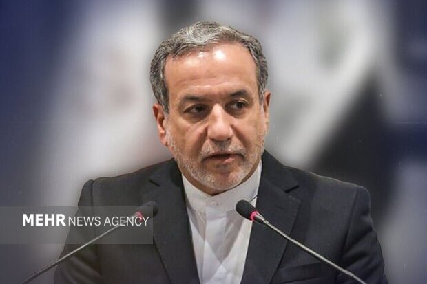 US, West exercise all pressures to deprive Iran of its rights